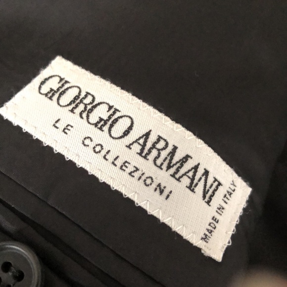 GIORGIO ARMANI 100% wool lightweight men’s suit